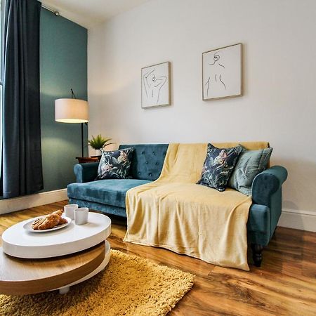 Sleek & Stylish Apartment In The Heart Of The City ノッティンガム エクステリア 写真