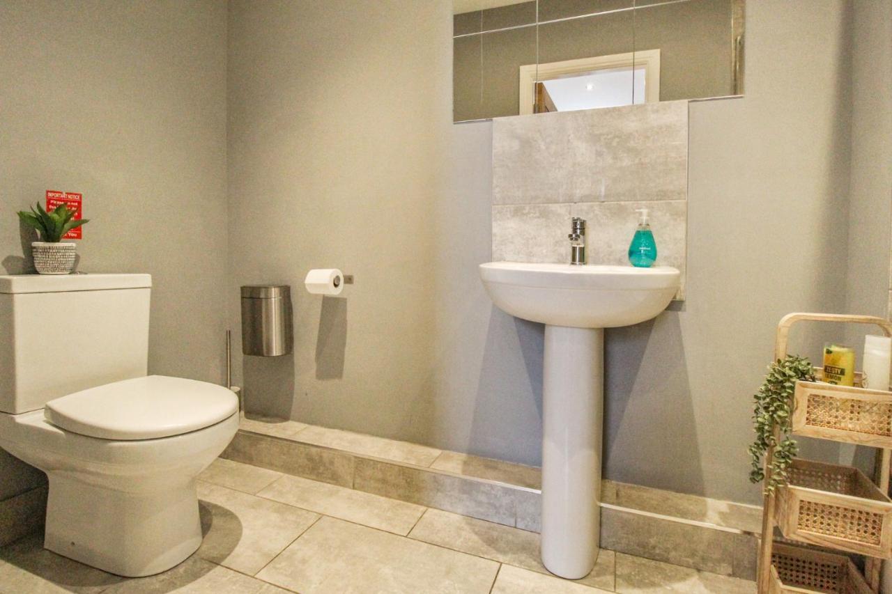 Sleek & Stylish Apartment In The Heart Of The City ノッティンガム エクステリア 写真